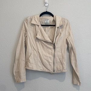 Linen moto jacket with zipper & pockets.